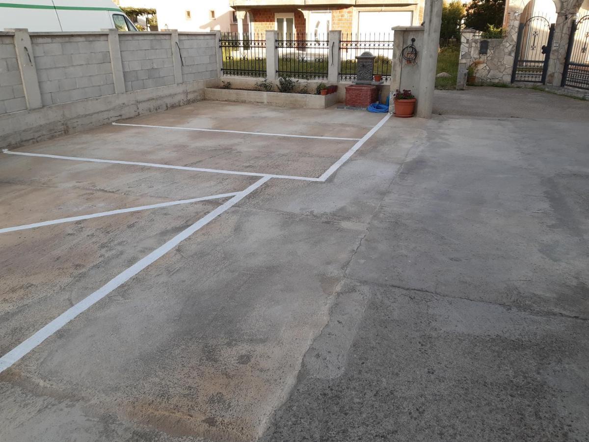 Zecirovic Mnebar Apartment Ngoại thất bức ảnh
