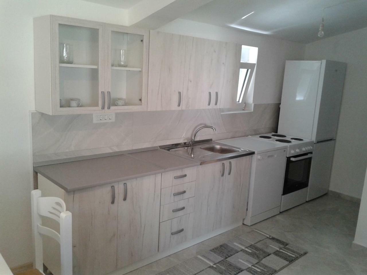Zecirovic Mnebar Apartment Ngoại thất bức ảnh
